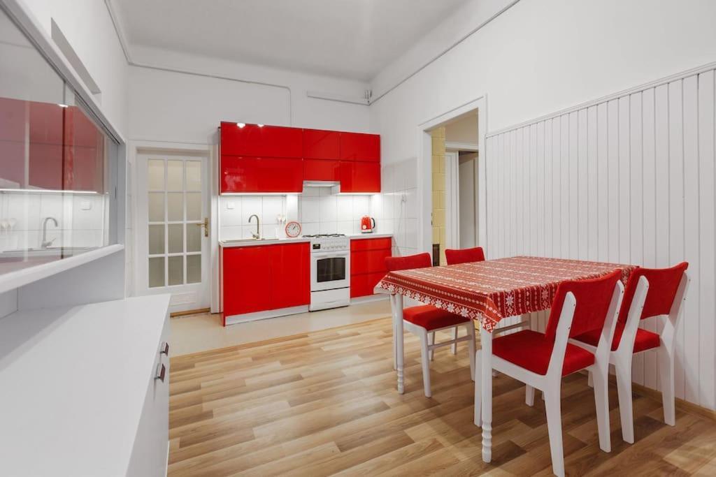 Apartament Astronomiczne Miejsce Przemyśl Eksteriør bilde
